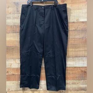 New With Tags Edwards Women’s Black Chinos Work Pants Size 22 (Inseam 33)